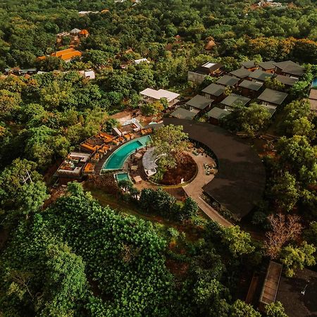 Gruen Resort Uluwatu Exterior photo