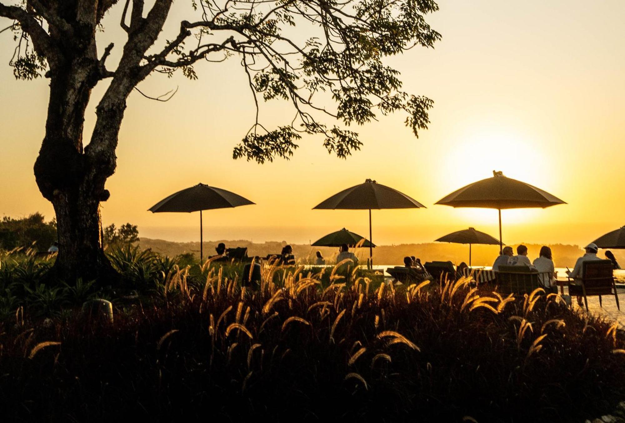 Gruen Resort Uluwatu Exterior photo