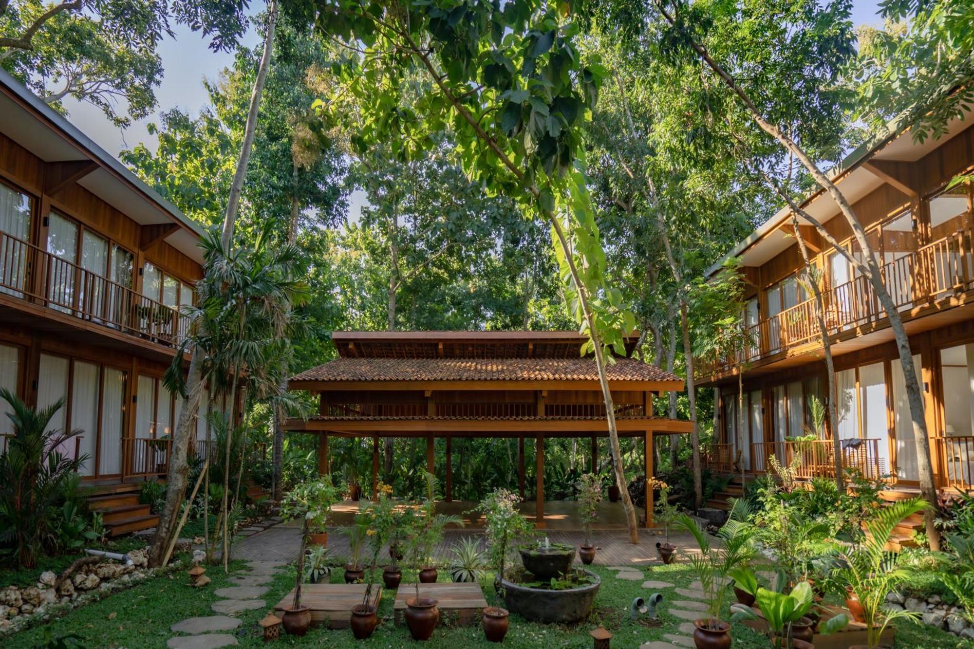 Gruen Resort Uluwatu Exterior photo