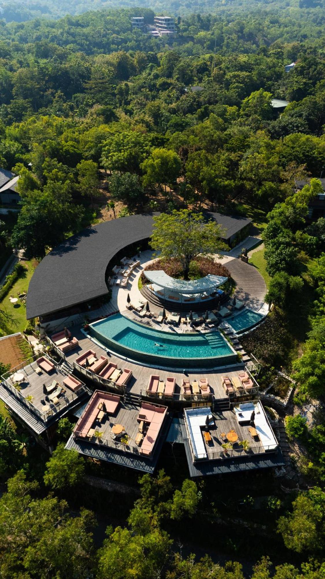 Gruen Resort Uluwatu Exterior photo