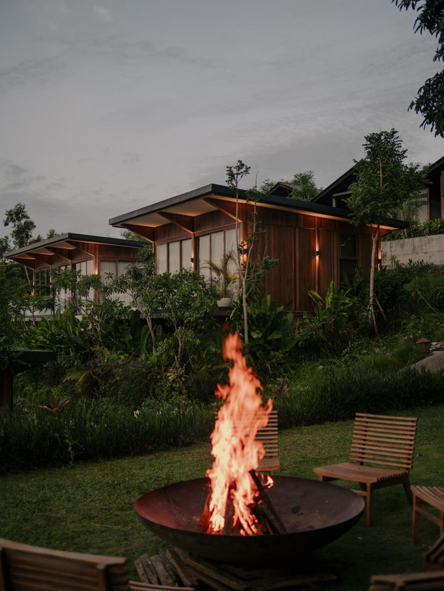 Gruen Resort Uluwatu Exterior photo